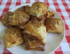 Feuilletés au chèvre et bacon