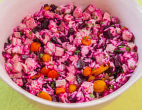Salade de riz au jambon, betteraves et carottes