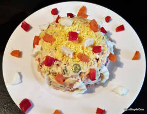 Salade russe au chou-fleur mariné 