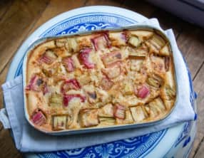 Clafoutis à la rhubarbe 100% végétal