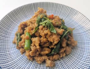 Sauté de Porc Haché au Basilic Thaï