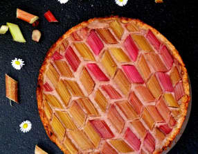 Tarte graphique à la rhubarbe