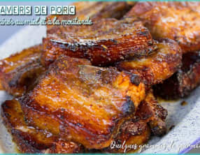 Travers de porc marinés au miel et à la moutarde
