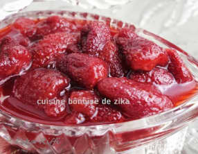 Confiture de fraises entières