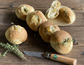 Petits pains briochés au reblochon