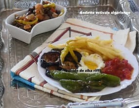 Assiette de légumes frits