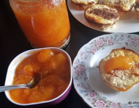 Confiture d'abricots sans sucre