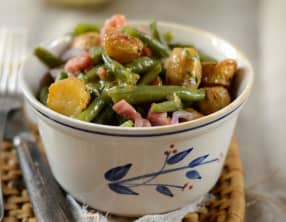 Salade de pommes de terre nouvelles et haricots verts