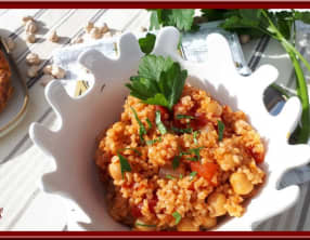 Boulghour aux tomates et pois chiches