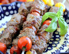 Brochettes de boeuf marinées