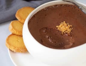 Crèmes mousseuses au chocolat