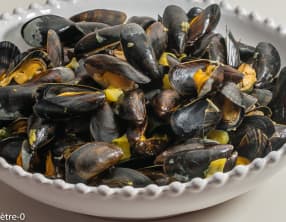 Moules aux courgettes et curcuma