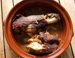 Epaule d'agneau aux épices et aromates