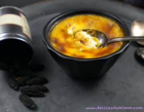 Crème caramel à la vanille et fève tonka
