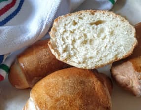 Petits pains à l’huile avec excès de levain