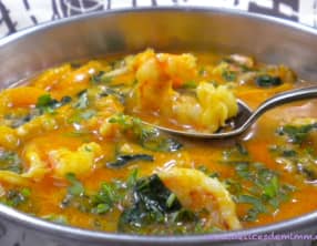 Crevettes au curry rouge à la thaï