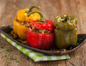 Poivrons farcis à la viande hachée et au riz