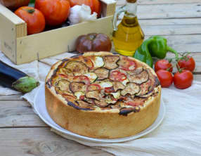 Quiche épaisse à la ratatouille