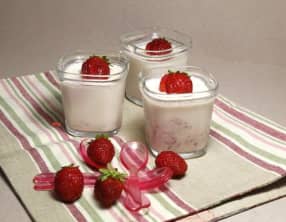 Yaourts aux fraises avec ou sans sorbetière