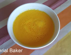 Soupe froide de carotte crue