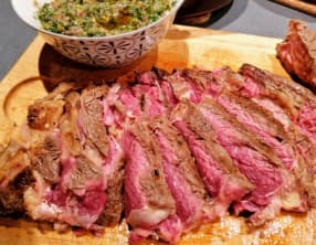 Côte de bœuf à la plancha sauce Chimichurri