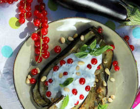 Aubergines grillées sauce yaourt