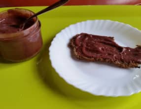 Amandes à la framboise