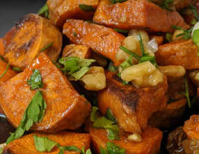 Patates douces rôties aux pacanes et à l'érable