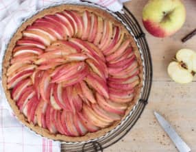 Tarte aux pommes, pâte levée au vin blanc