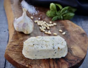 Beurre maison au pesto