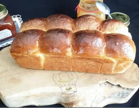 Brioche Nanterre et Brioches à Tête