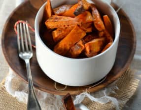 Frites de patates douces au four
