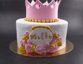 Un gâteau et des cupcakes pour une baby shower