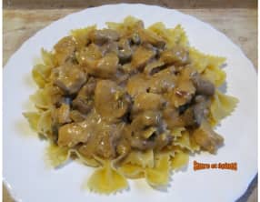 Poulet Stroganoff