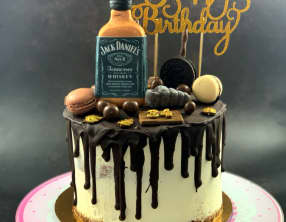 Drip cake au chocolat Jack Daniel’s