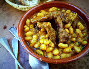 Haricots blancs à la viande séchée
