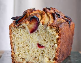 Cake aux poires et aux prunes