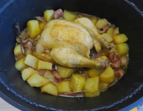 Coquelet et pommes de terre à  la bière