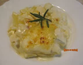 Gratin de pommes de terre au fromage de chèvre et romarin