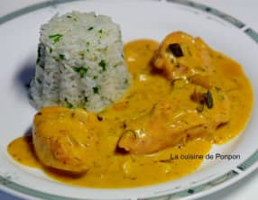 Filet de poulet à la sauce moutarde et champignons