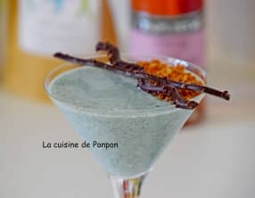 Verrine de yaourt à la linette et spiruline