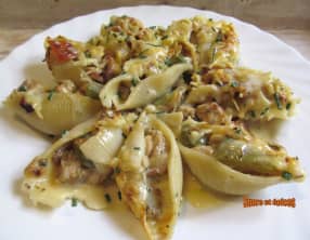 Gratin de conchiglionis au poulet, poivron et cancoillotte
