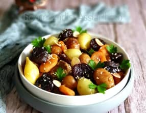 Tajine aux Oignons Abricots Marrons et Pruneaux