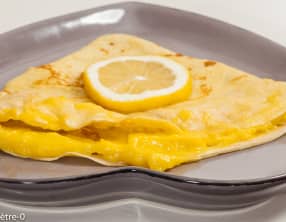 Crêpes au lemon curd