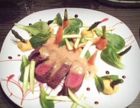 Filet d'autruche, sauce riesling, écrasé de patates douces