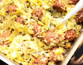 Boulettes et poireaux gratinés au four