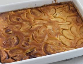 Far Breton aux pommes caramélisées