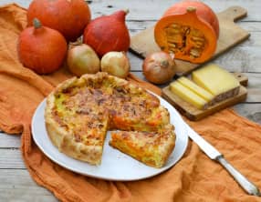 Tarte potimarron, oignon et comté