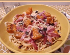 Spaghetti à la courge Shiatsu rôtie et bacon