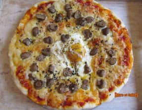 Pizza champignons oeuf